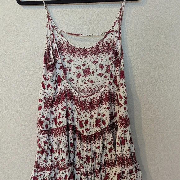BRANDY MELVILLE Gaby Red Roses Sun Dress One Size - Picture 6 of 9